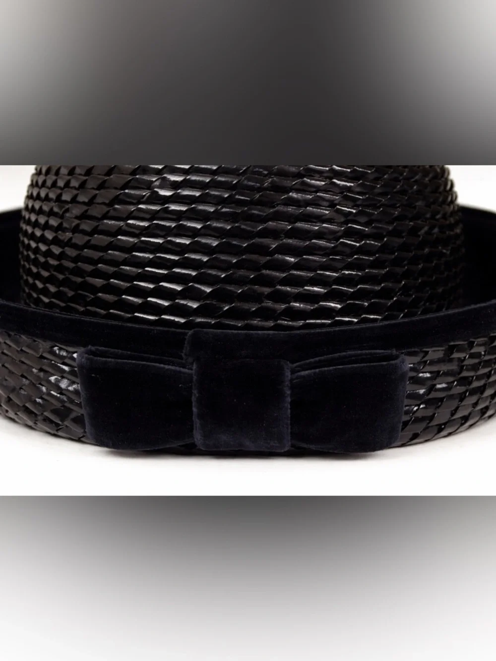 Vintage navy woven hat with velvet bow and trim. - Picture 5 of 8
